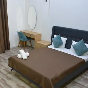 Perron Отель